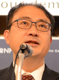 内山氏.png