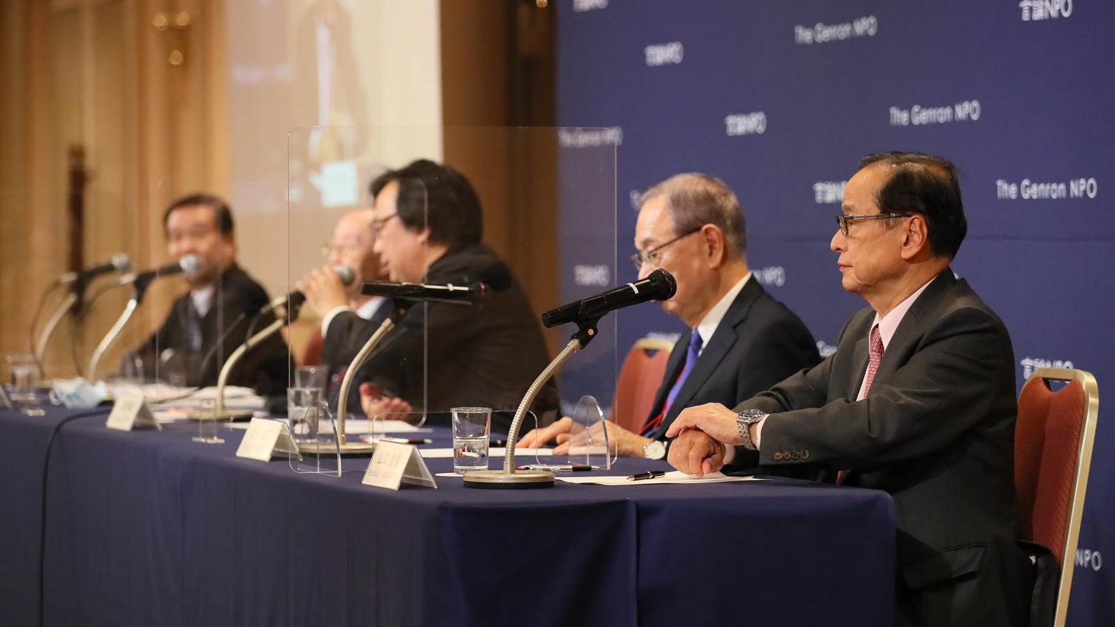 <span class="fs-s">「第16回 東京－北京フォーラム」は「東京コンセンサス」を採択し閉幕しました ―全体会議・閉幕式報告</span>