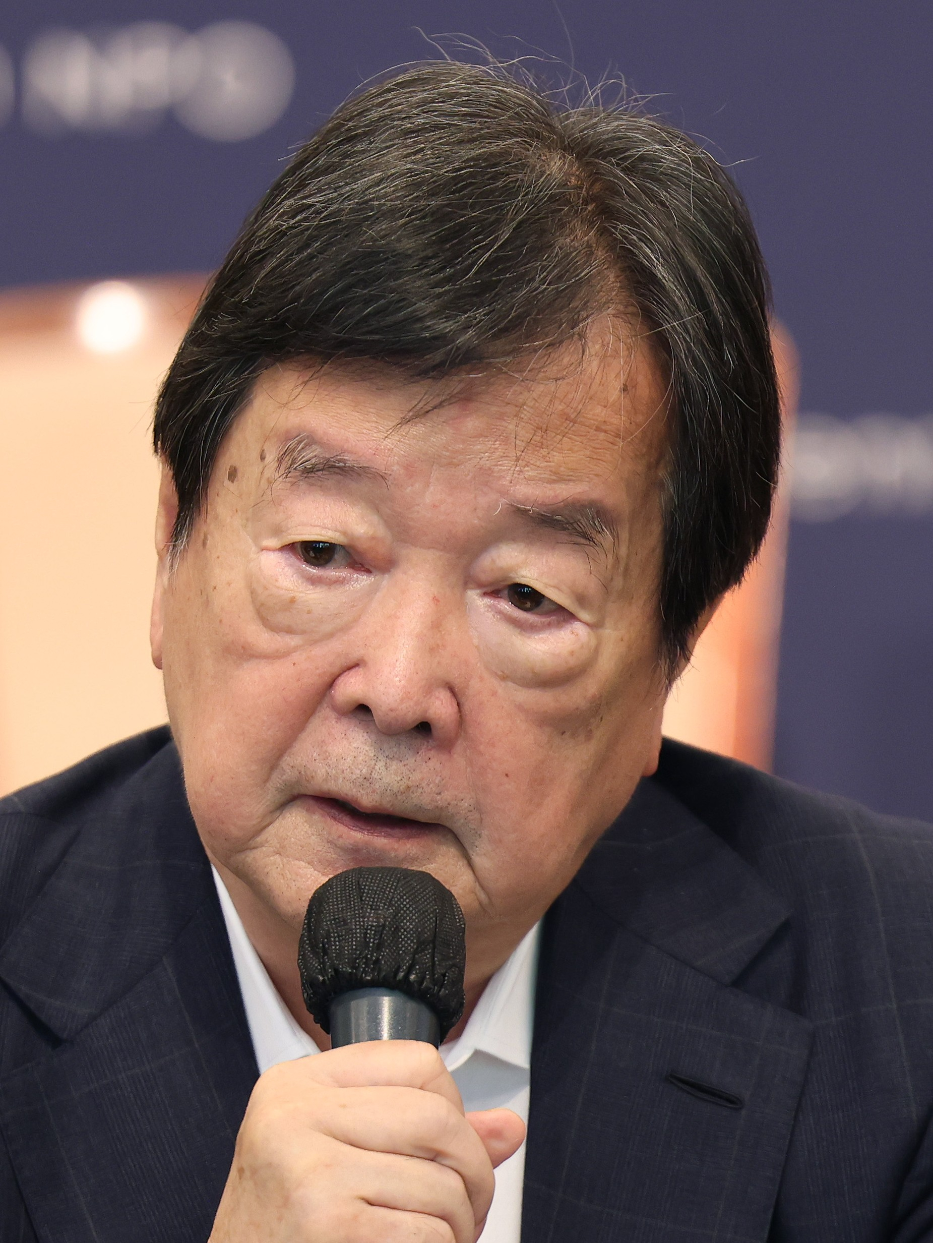 田中均（日本総研国際戦略研究所特別顧問）