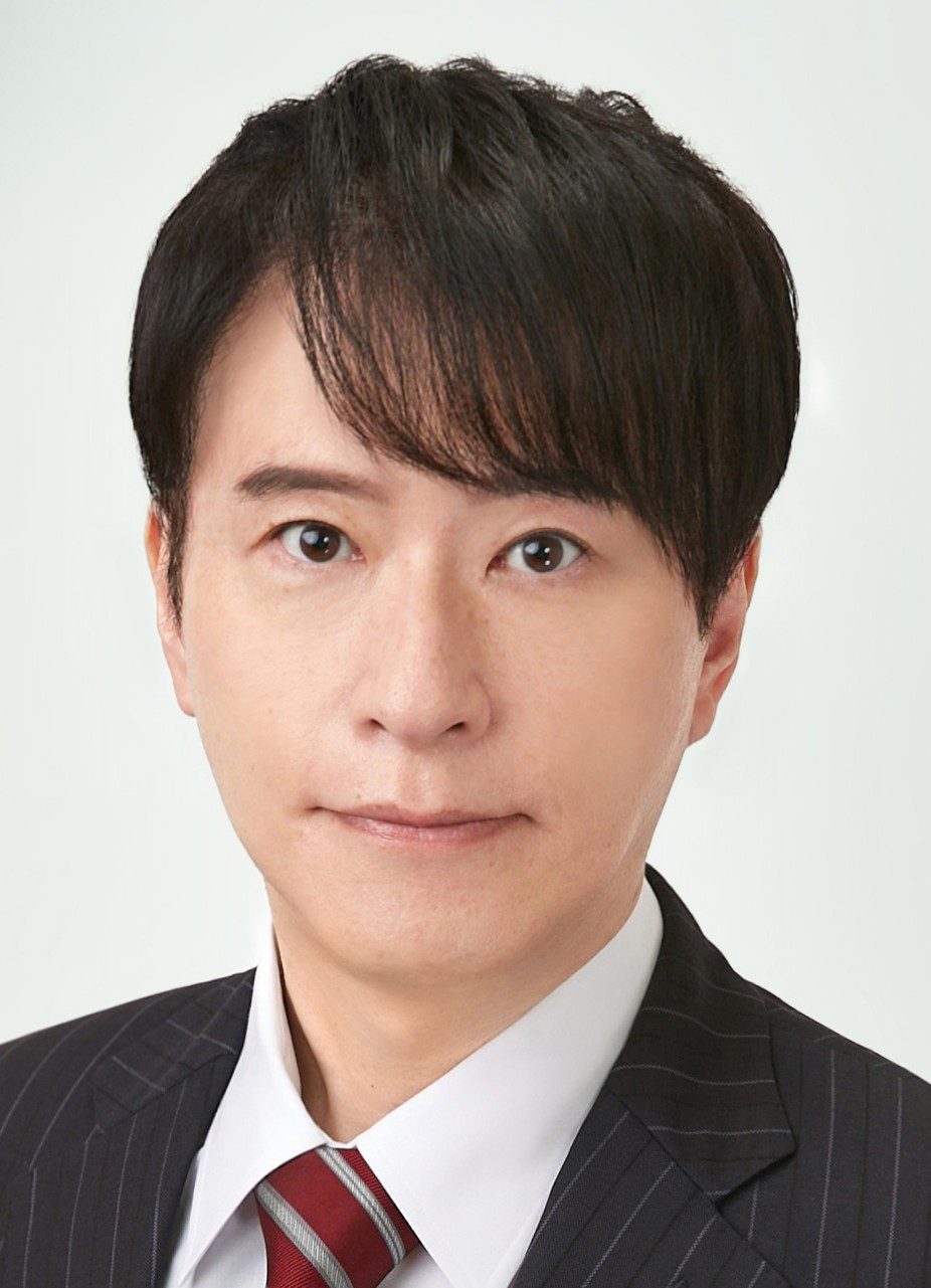 服部龍二（中央大学総合政策学部教授）