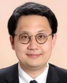 大川千寿（神奈川大学法学部教授）