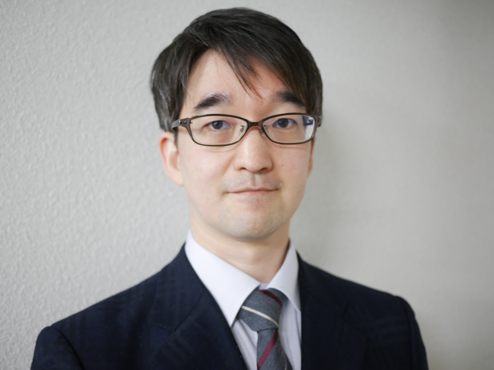 椋寛　学習院大学経済学部教授